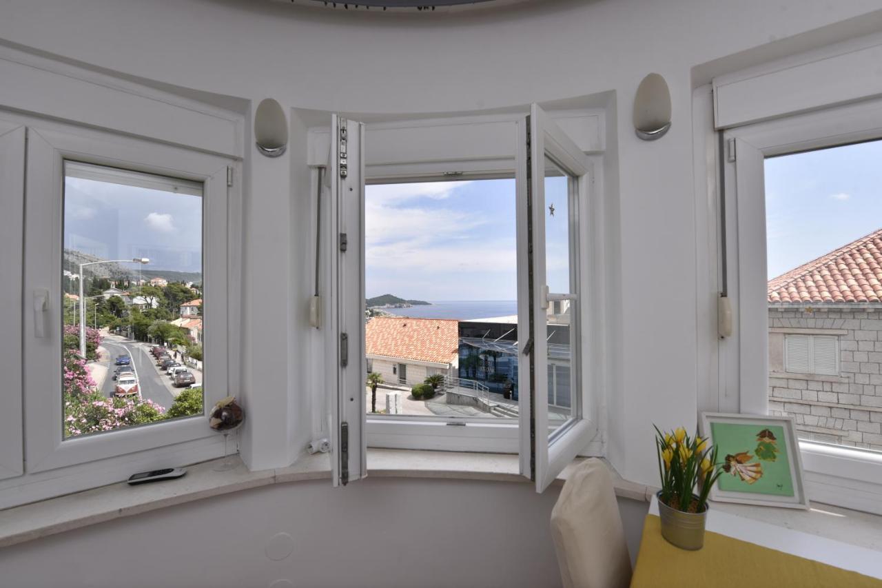 Apartment The Dream On